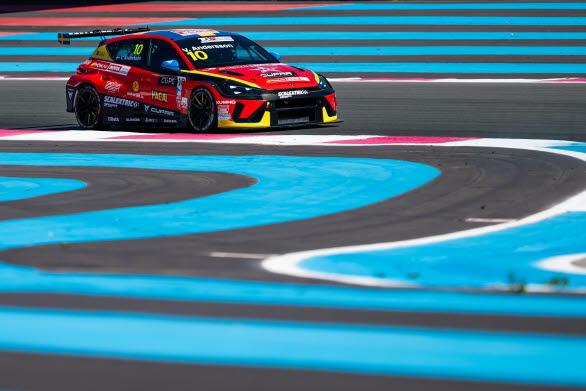 Viktor Andersson, Monlau Motul Motorsport i CUPRA Leon VZ TCR.