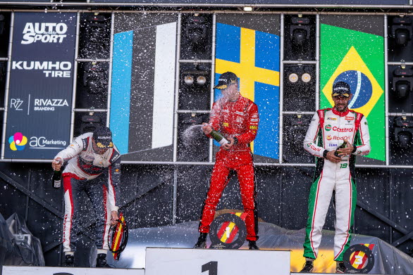 Viktor Andersson vinner TCR Spain på Circuit Ricardo Tormo i Valencia.