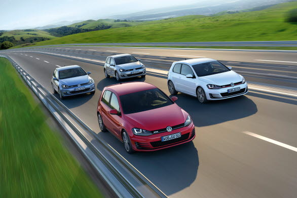 Sportiga Golf GTI och Golf GTD samt extremt bränsleeffektiva Golf TDI BlueMotion kommer till Sverige till sommaren. I september lanseras nya Golf Variant på den svenska marknaden och i slutet av året kommer gasdrivna Golf TGI BlueMotion.