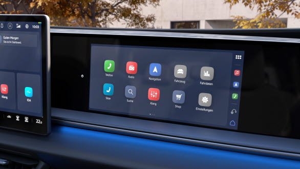 I kupén erbjuds en multifunktionell passagerardisplay som tillval, för första gången i en europeisk Volkswagen.