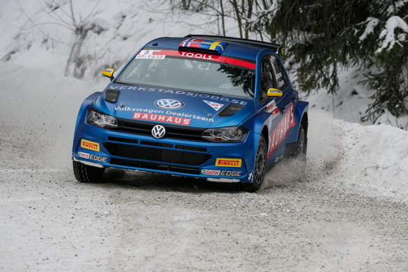 Johan Kristoffersson tog maximal poäng i SM-premiären i Ludvika. Nu väntar rallysprint i Sundsvall.
