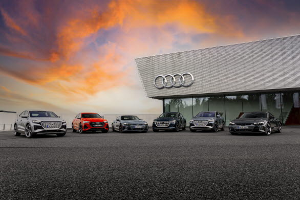 Audi ökar takten i omställningen. Redan idag finns ett brett elbilsprogram.