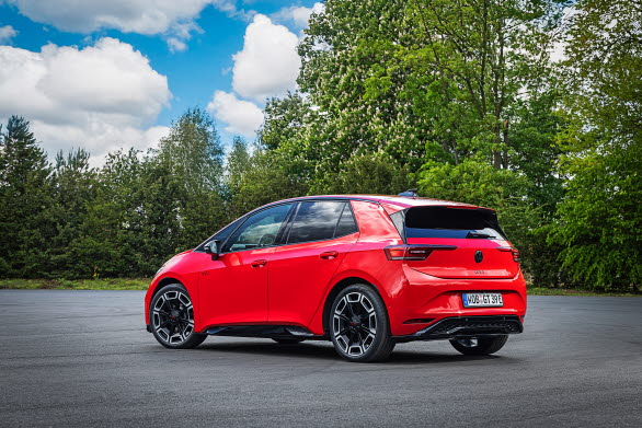 Den klassiska GTI-kulören Tornadoröd gör comeback och finns till ID.3 GTI.