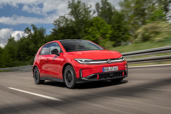 ID. Polo GTI uppnår en WLTP-räckvidd på upp till 431 km.