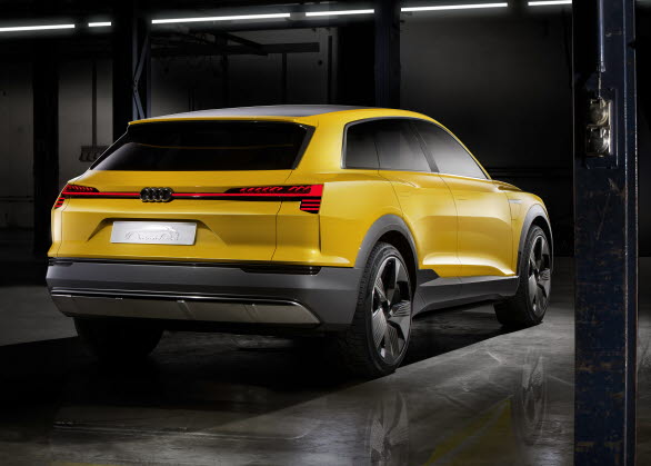 Audi h-tron quattro_rear