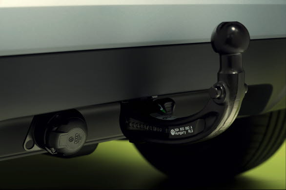 ID. Cross kan med sitt 52 kWh-batteri dra släpvagnar med en totalvikt på upp till 1 200 kg. Versioner med det mindre batteriet erbjuder en dragvikt på upp till 500 kg.
