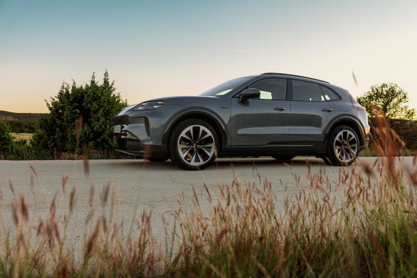 Porsche Cayenne Electric