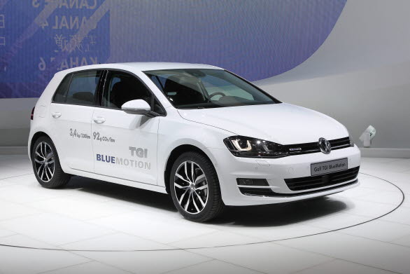 Nya Volkswagen Golf – som precis utsetts till Årets Bil 2013 av europeiska motorjournalister – blir gasdriven. Miljöeffektiva Golf TGI BlueMotion kommer att erbjudas både som ”klassisk” Golf och som kombi. Svensk lansering sker i slutet av 2013.