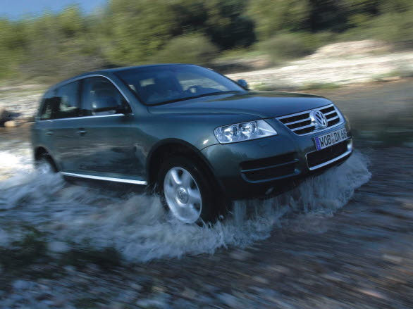 Den första generationen av Touareg lanserades 2002.