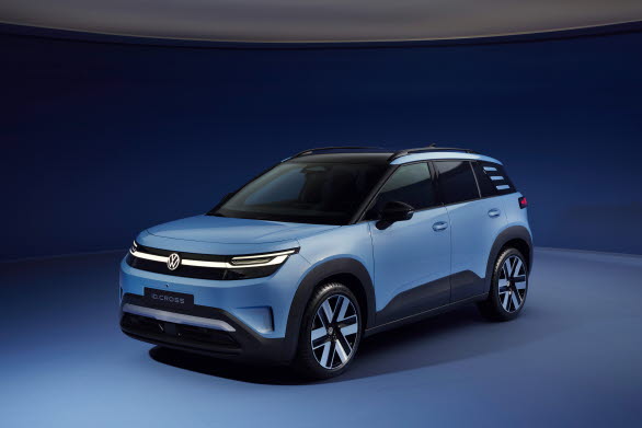 ID. Cross är en kompakt SUV med tidlös design, kraftfulla proportioner och som utstrålar hög kvalitet.