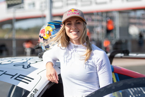 – Jag har länge funderat på hur jag skulle kunna ge tillbaka till motorsport, en sport som har gett mig så mycket, säger Mikaela Åhlin-Kottulinsky.