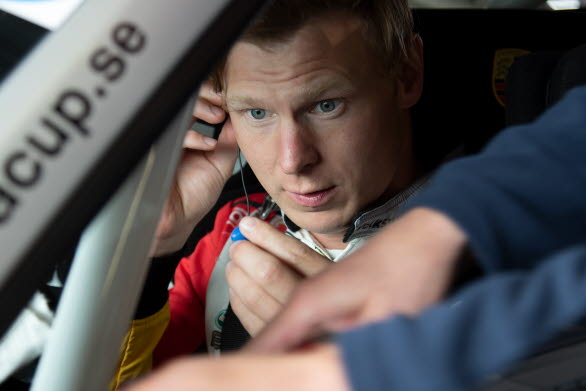 – Jag är grymt körsugen, säger Johan Kristoffersson. Gästspelet i Porsche Carrera Cup Scandinavia på Drivecenter Arena 29 juli blir den perfekta uppvärmningen inför starten av rallycross-VM i augusti.